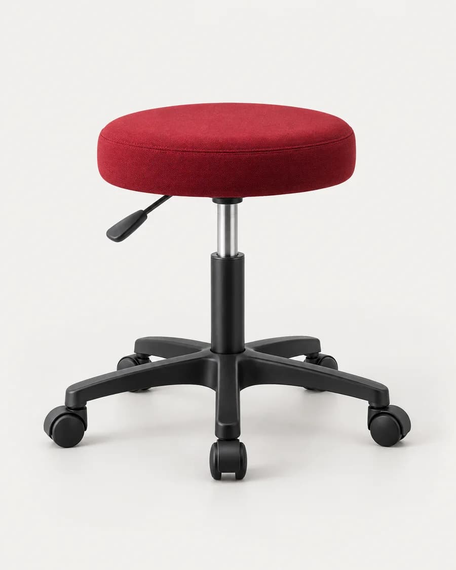 Imagem ilustrativa de mocho profissional vermelho em fundo neutro